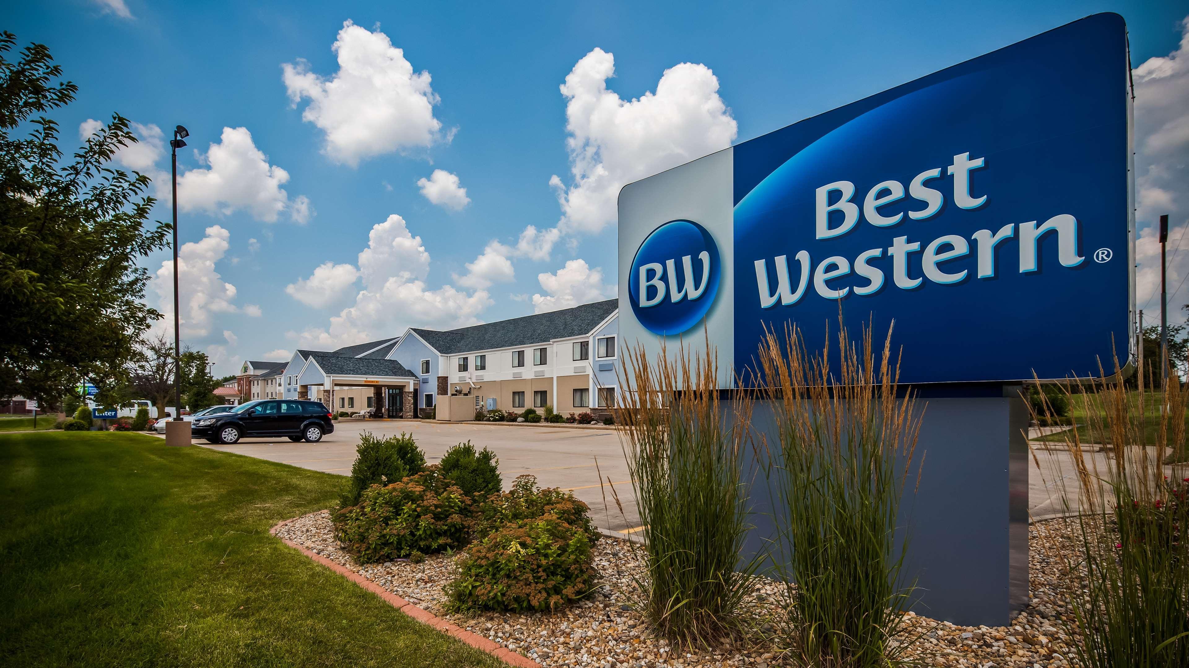 Best Western University Inn Urbana Екстер'єр фото